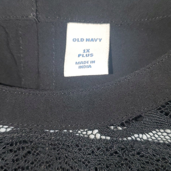 Old Navy Tank - Picture 2 of 3